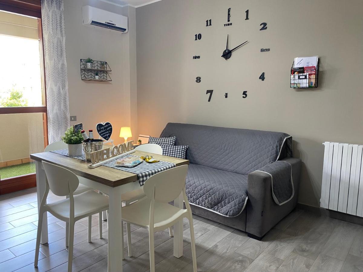 Casa Vacanze “Dolce Sosta” Quartu SantʼElena Esterno foto